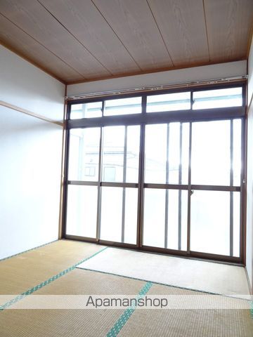 高橋荘の内装写真