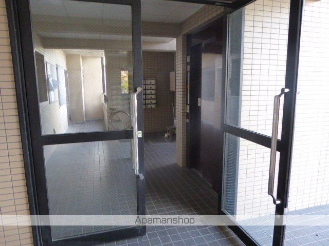 サンシャイン石刀の玄関写真