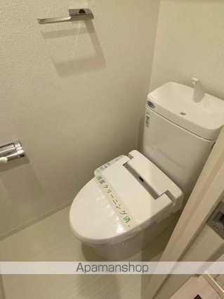 フェニックス新宿夏目坂[1K/38.06m2]のトイレ