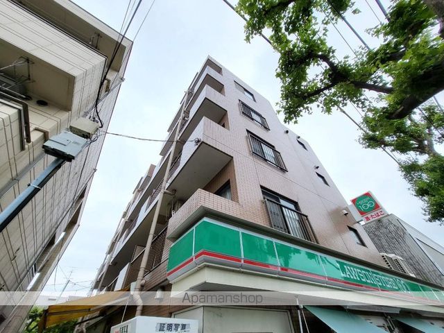 ラカーサモモイの外観写真