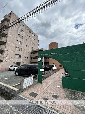 フローラハイムの玄関写真