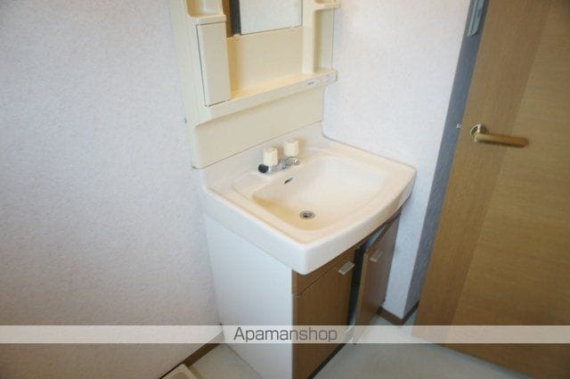 ハイカムールB棟の内装写真