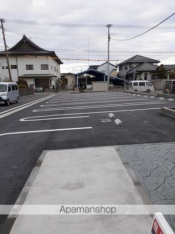 グレイシャス髙尾IIIの外観写真