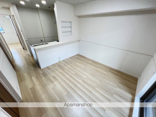 アット横小路の内装写真