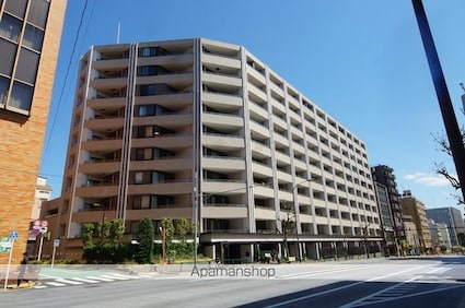 東京都新宿区大京町[2LDK/50.64m2]の外観1