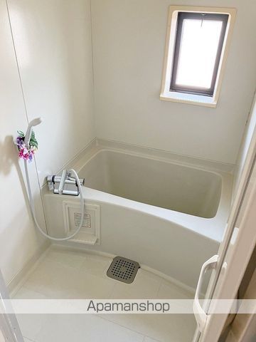 ウィンディア小林C棟の内装写真