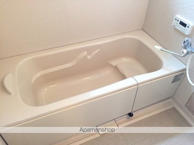 リビングタウン神田 C棟の内装写真