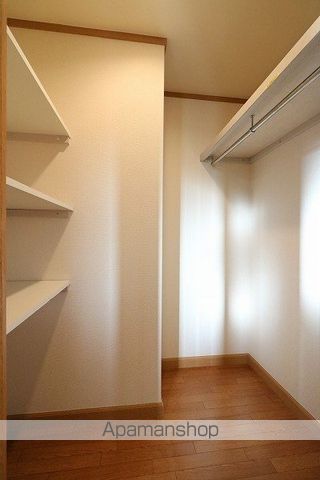 Refined・山越の内装写真