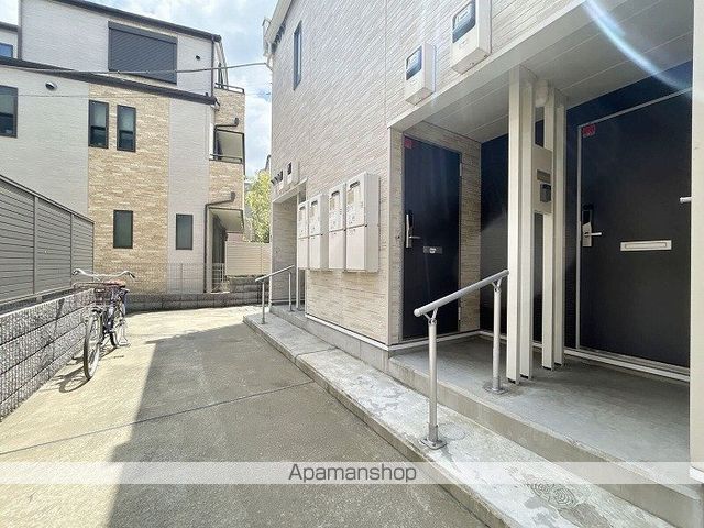 レオネクストMIYUKIの玄関写真