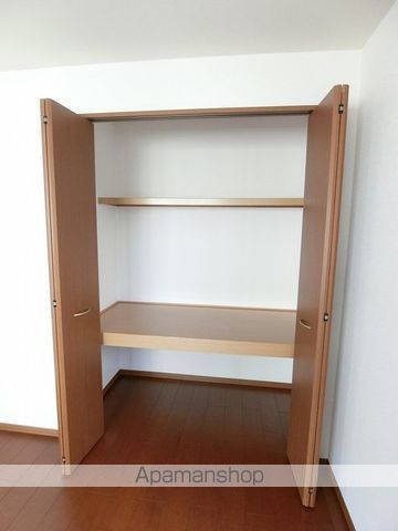 フローラ西山本の内装写真