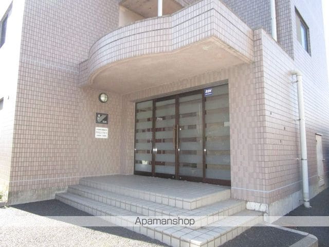 オオガコンフォートの玄関写真