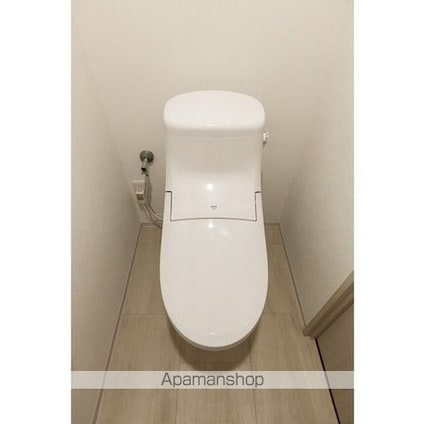 コンフォリア高島平[3LDK/75.6m2]のトイレ