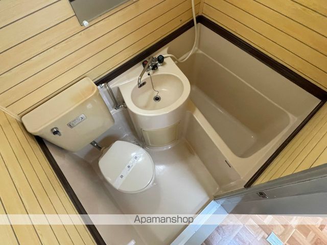 ミーテルーチェ坪井IIの内装写真