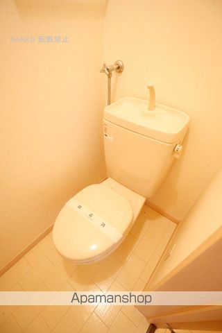 LEE SPACE 元町の内装写真