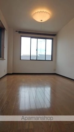 リバーバレーヒルズ[1R/20m2]のリビング・居間