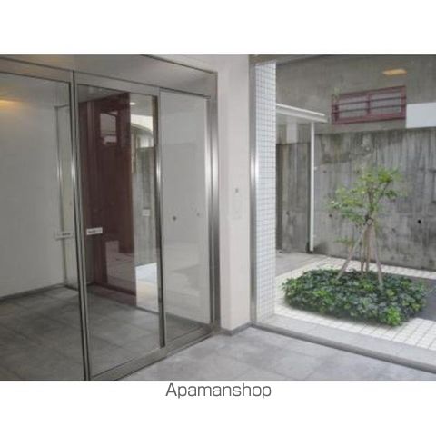 KDXレジデンス南青山の玄関写真