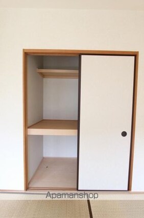 フォブールタウン成合Ｃ棟[2LDK/52.17m2]の収納