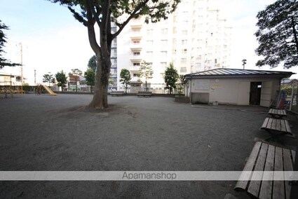 西八王子ハイツＣ棟[1R/38.25m2]の周辺1
