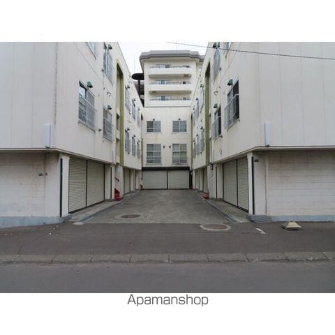 第5双葉マンションの玄関写真
