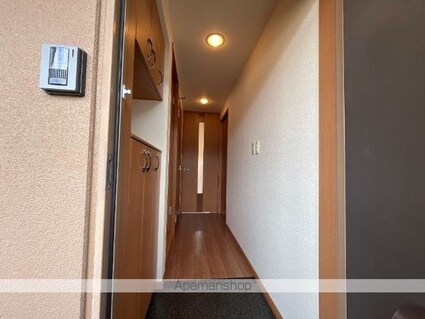 ボンヌ　シャンス[1LDK/45.36m2]の玄関