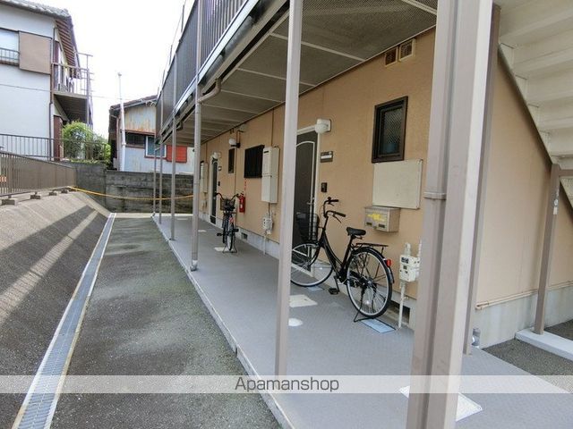 ハイツナガツカの玄関写真