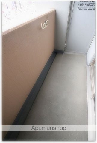 フロンティアタワー九条IIICITYSPIRE九条IIIの内装写真