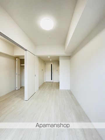 SOLメイクス新栄の内装写真