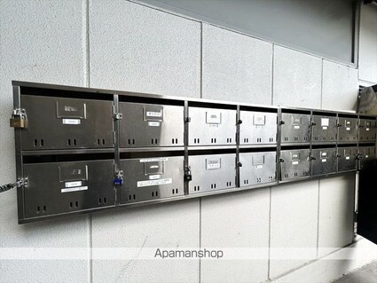アルファムーンリョーツー[1LDK/40m2]の共用部2