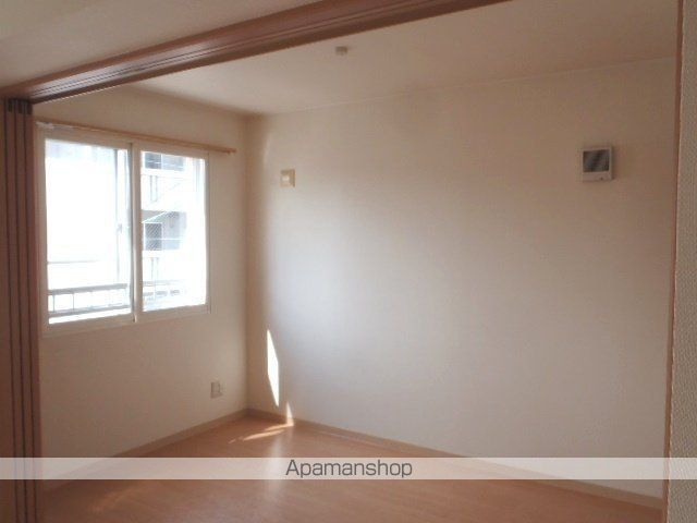 メイプルコート北円山の内装写真