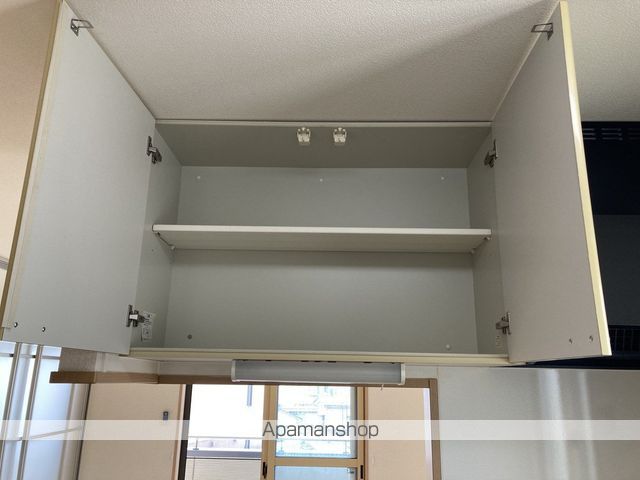プルメリアの内装写真