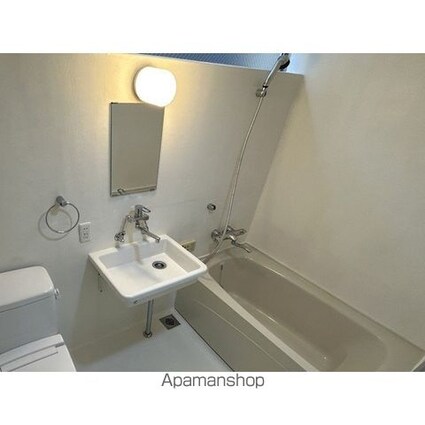 バイカーズアパートメント[1R/26.65m2]のバス