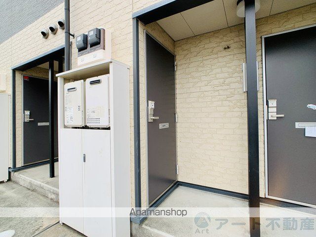 レオパレス柚壽之木の玄関写真