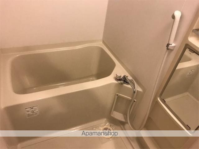 ジュネーゼグラン福島EBIEの内装写真