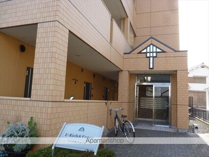 リッチ＆フォース[1K/31.02m2]のエントランス