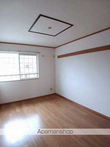 グリーン ゲイブルズ III番館の内装写真