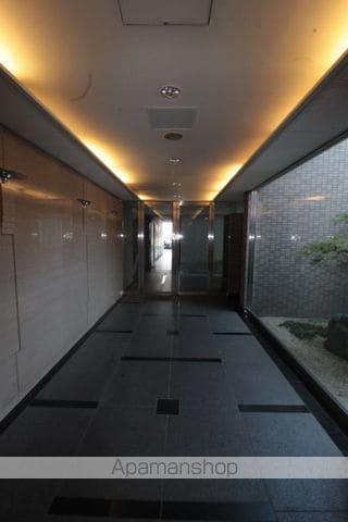 NORNII稲本の内装写真