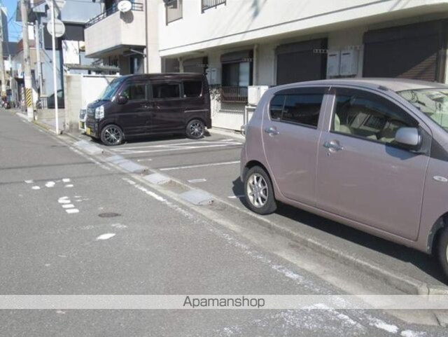 パープルハイツ[1K/17.19m2]の駐車場1