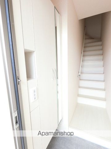 ブラン[1LDK/42.12m2]の玄関