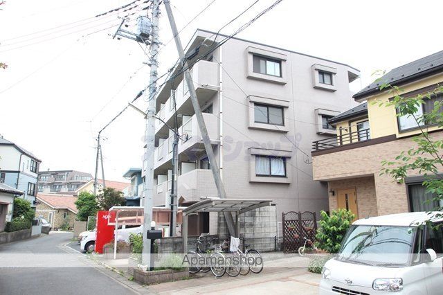 クレスト・モアの外観写真