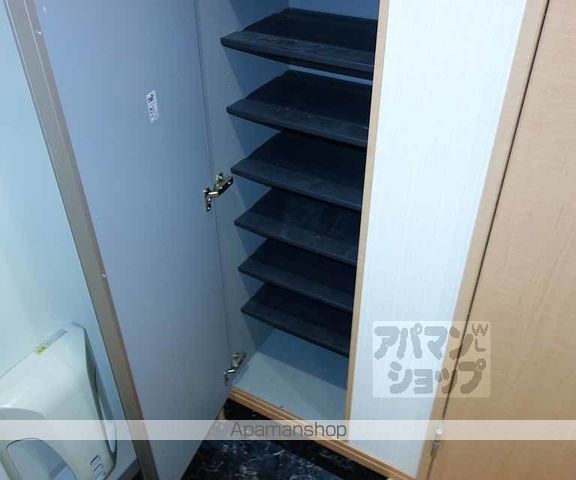ベルク五条高倉の内装写真