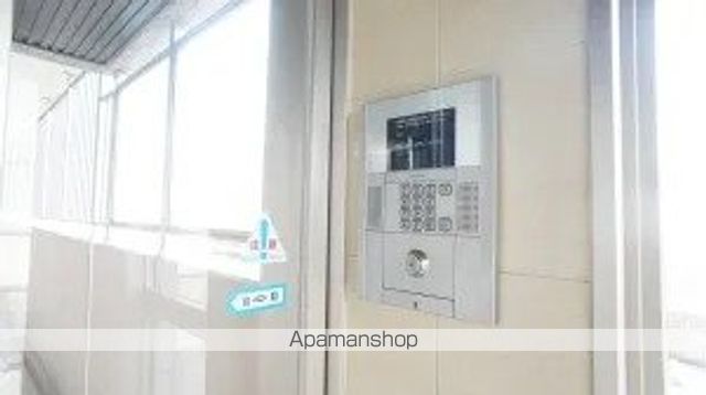アテンザ鴨池の玄関写真