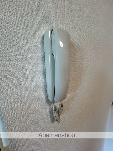 CRADLEの内装写真