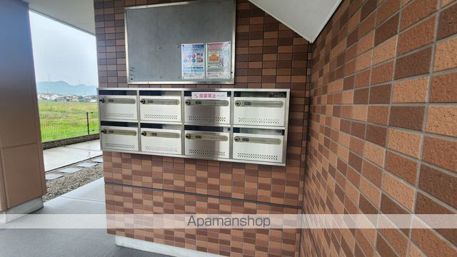 フラワーヒルの玄関写真