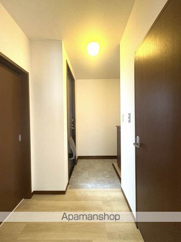 メゾン・S IIIの内装写真