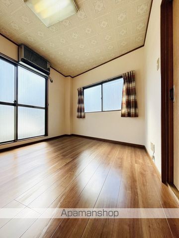 住友ビルの内装写真