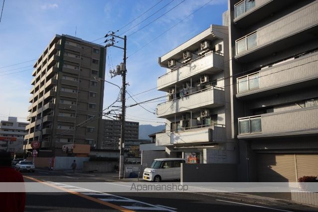 平成ビルの外観写真