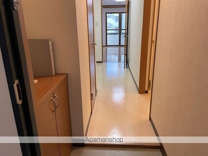 ＡＲＴＳ本庄[1K/30.34m2]の玄関