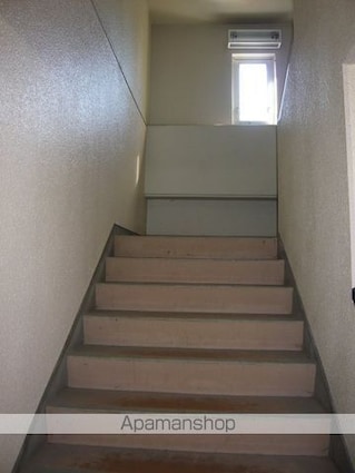 パルルメゾンカミトマイ[2LDK/53.12m2]の共用部1