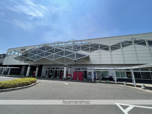 エメラルドグリーンの周辺写真
