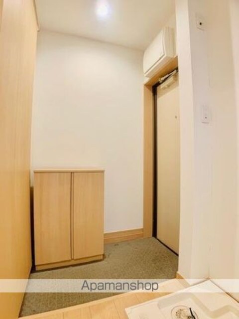 東京都世田谷区若林２丁目[1K/20.05m2]の玄関